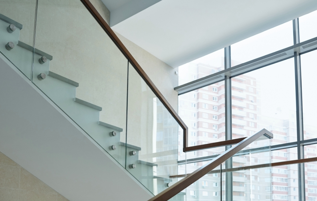 glass railings Anaheim
